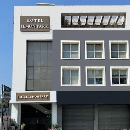 Haldwāni Hotel Lemon Park المظهر الخارجي الصورة