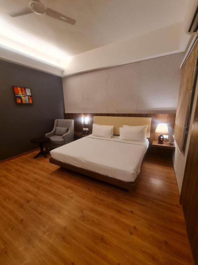 Haldwāni Hotel Lemon Park المظهر الخارجي الصورة